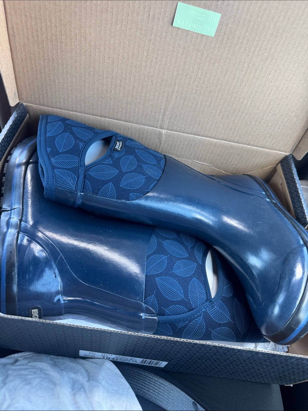 Bogs Navy Leaf-Cuff Rain Boots
